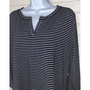 T by Talbots Sz LARGE Top Tunic Navy Blue White Striped SPF 50+ Ruched Logo EUC